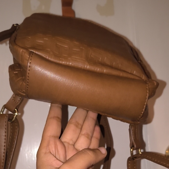 Tommy Hilfiger | Brown Backpack with Gold Details main image 8